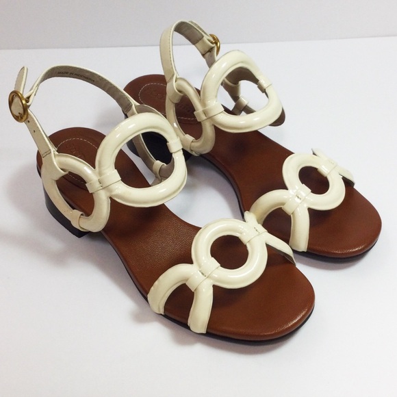 See by Chloe Patent Leather Circle Heeled Sandals - Picture 2 of 12